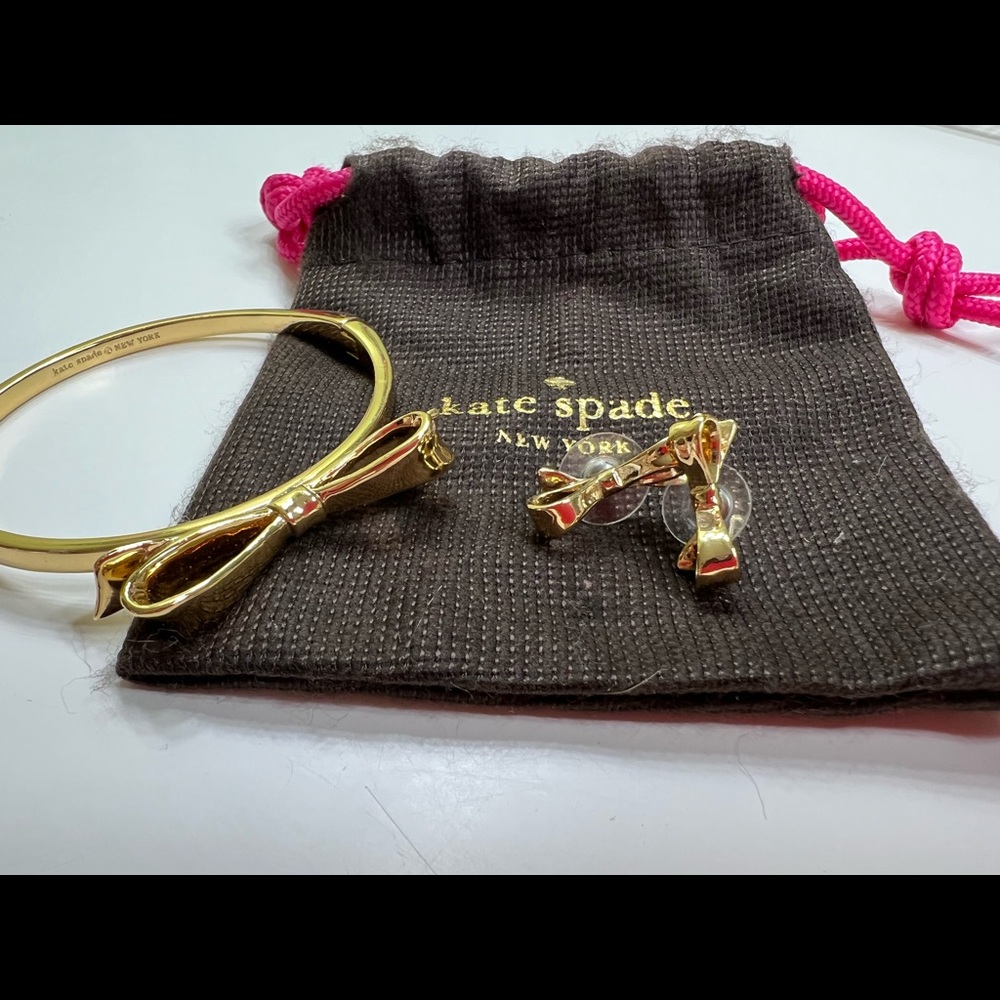 Kate Spade Gold Bracelet and Earrings Set With Bow